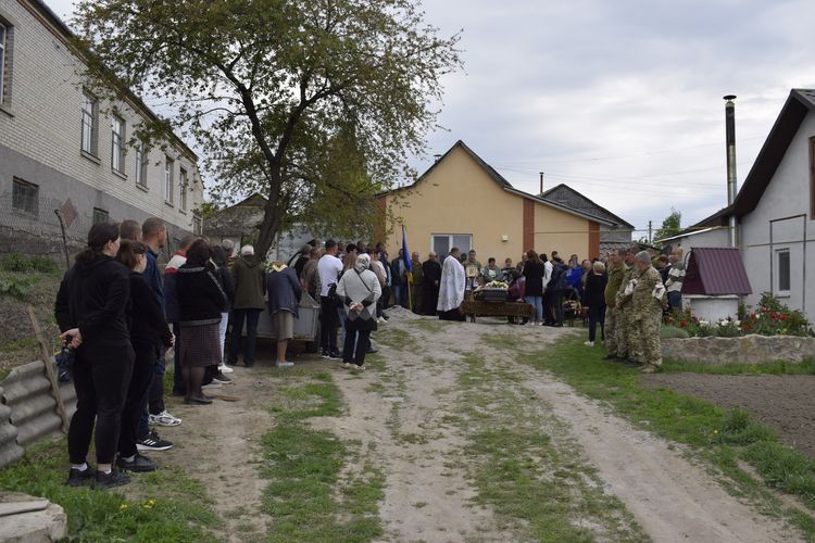Попрощалися з Героєм