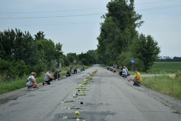 Пробачте, друзі і родина