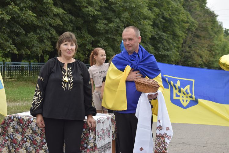 зустріли звільненого з полону