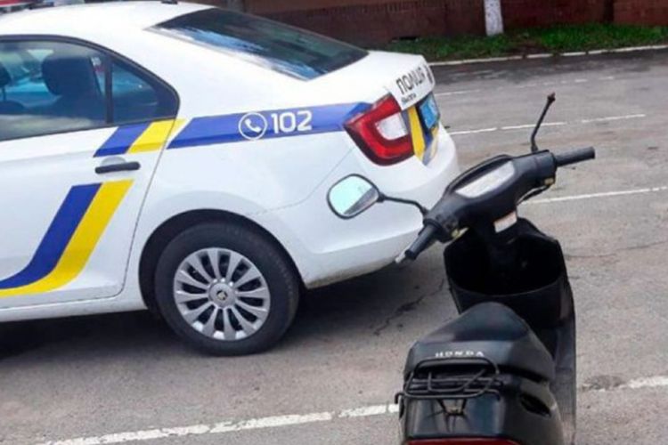 Шановні батьки