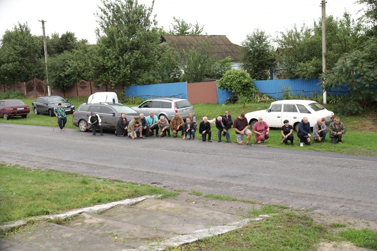 попрощалися з воїном