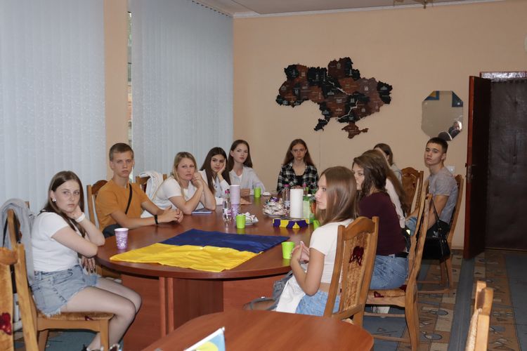 Пліч-о-пліч з із Барвінківською громадою