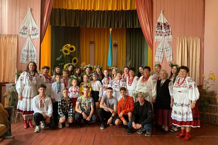 Пліч-о-пліч з із Барвінківською громадою