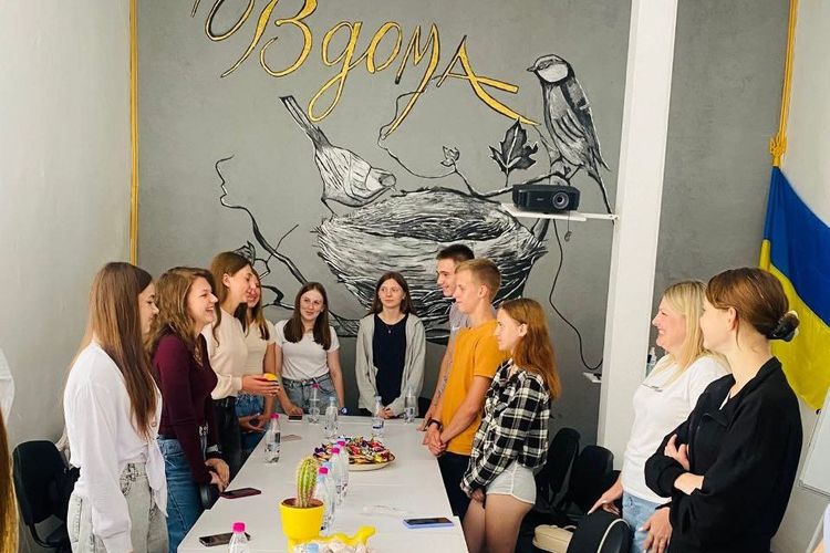 Пліч-о-пліч з із Барвінківською громадою