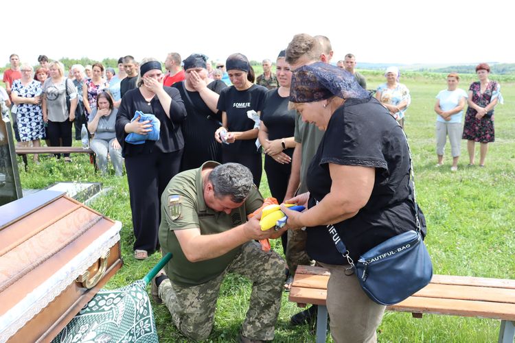 Він ішов у бій