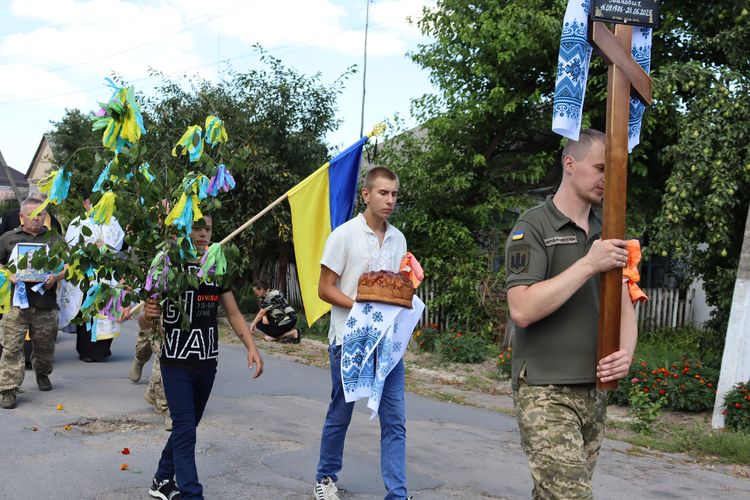 Він ішов у бій