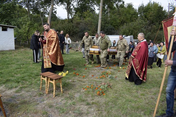 зустріли загиблого земляка