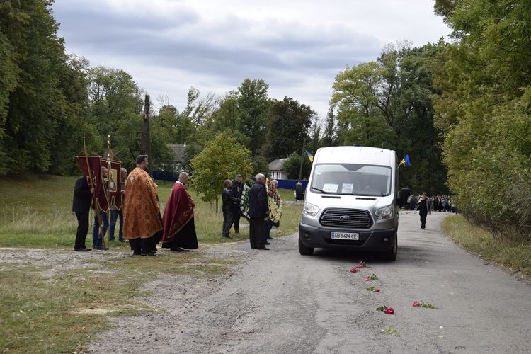 зустріли загиблого земляка