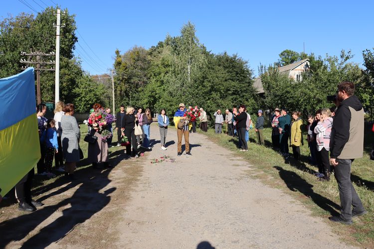 зустріли Героя з полону
