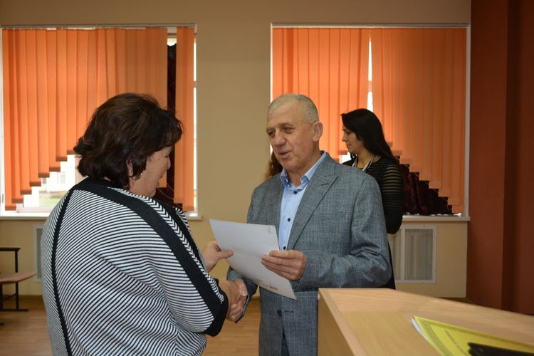 виховання молоді