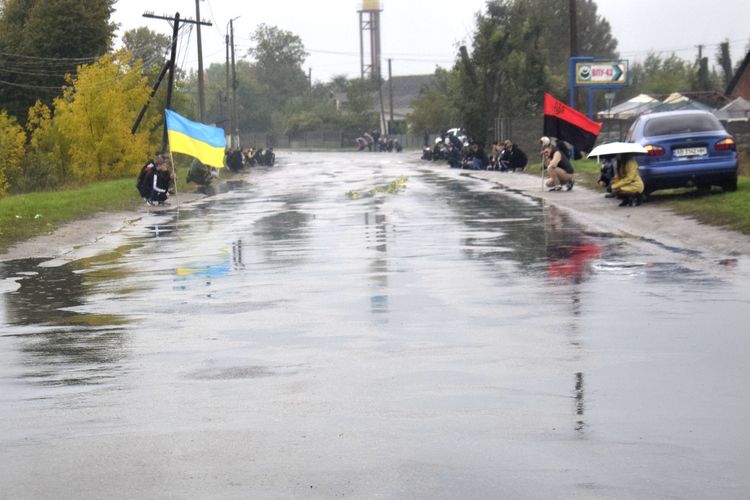 Додому на щиті