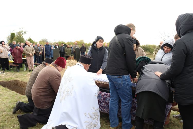 Спи наш, солдате