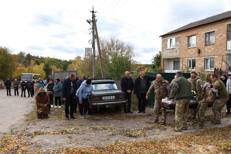 Спи наш, солдате