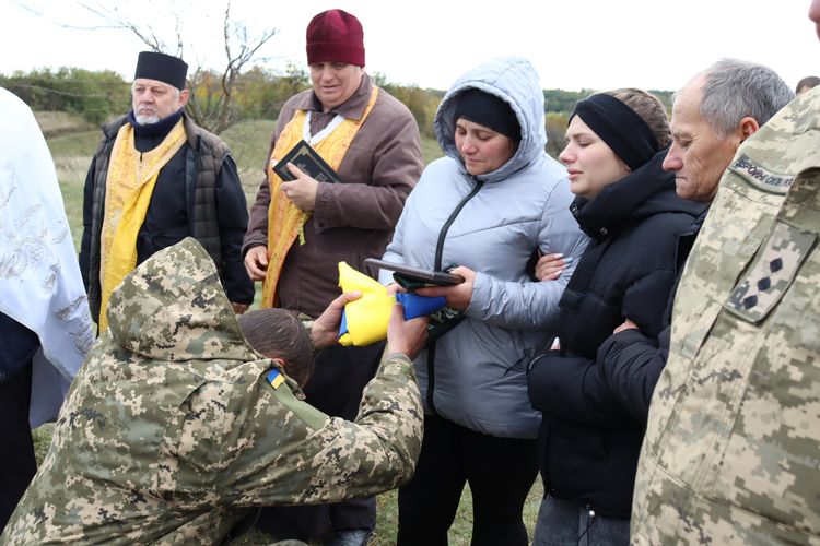 Спи наш, солдате