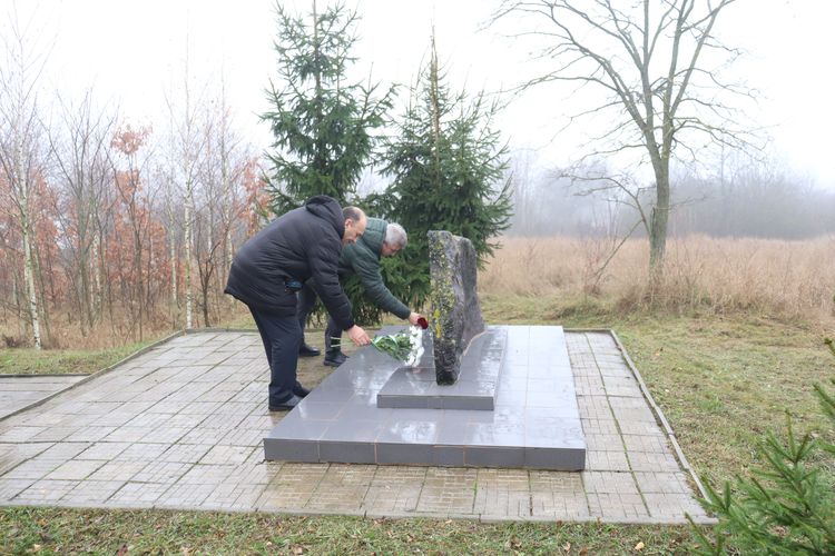 Вшанували пам'ять жертв голодоморів
