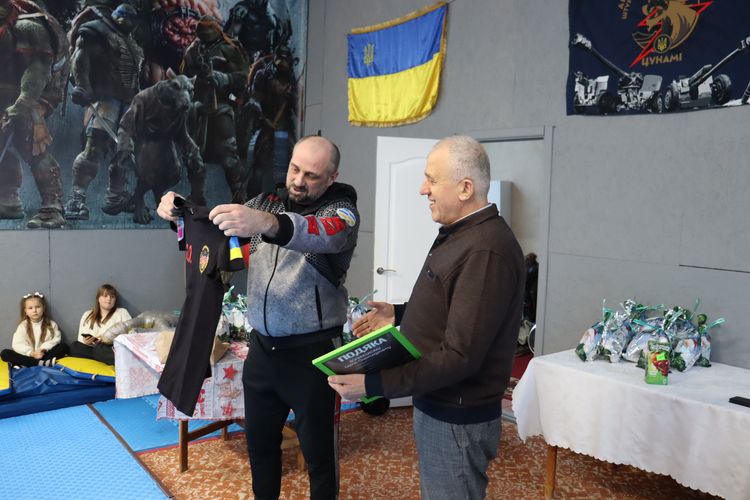 новорічні привітання