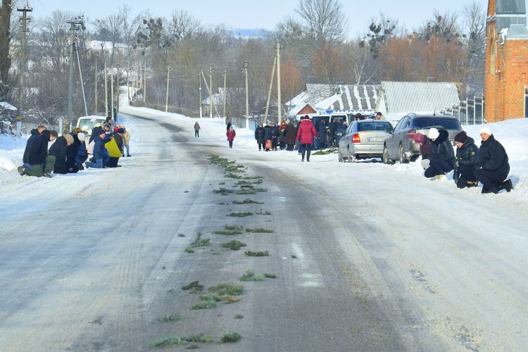 зустріли та провели в останню дорогу