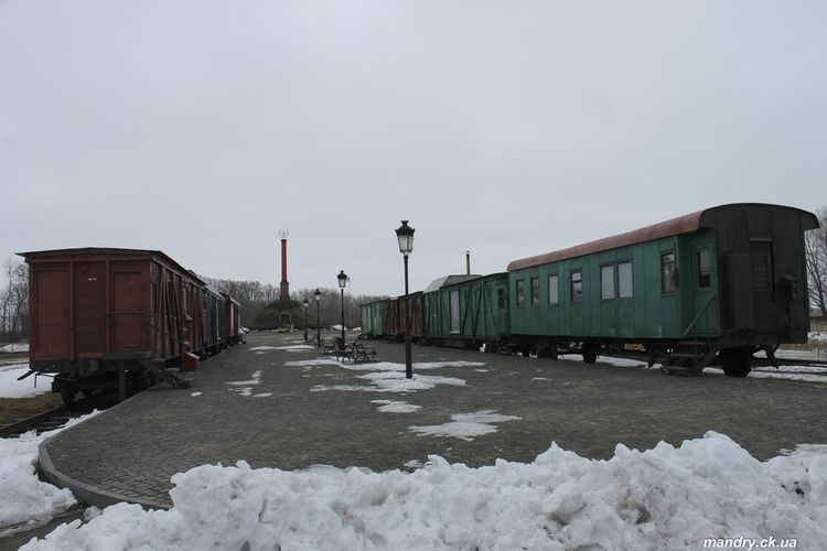 29 січня - День пам'яті героїв Крут - перших українських кіборгів