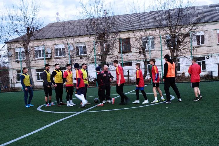 Продовжився турнір