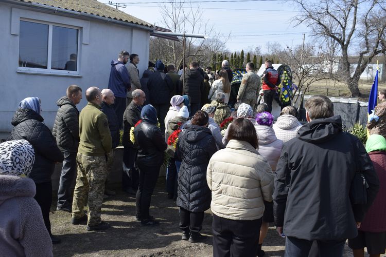 Захисника Сергія Лабу поховали