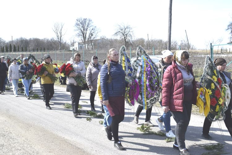 Захисника Сергія Лабу поховали