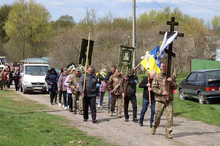 Попрощалися з Героєм