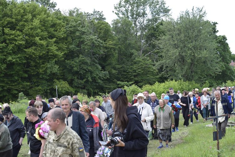 Зустріли і провели в останню дорогу