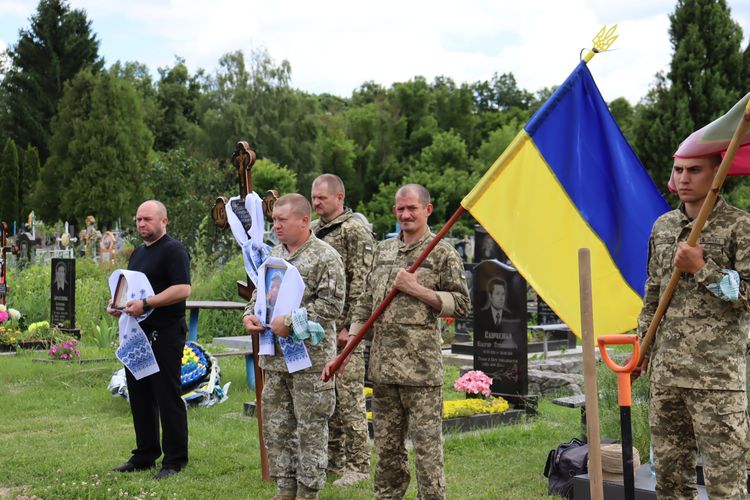Погребищенська громада зустріла