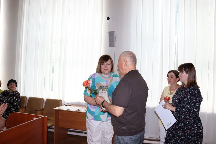Привітали державних службовців громади