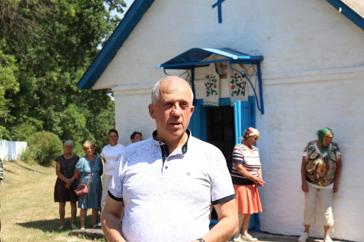 попрощалась із Героєм