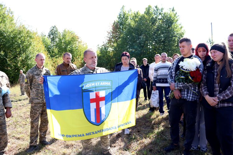 Погребищенська громада попрощалася