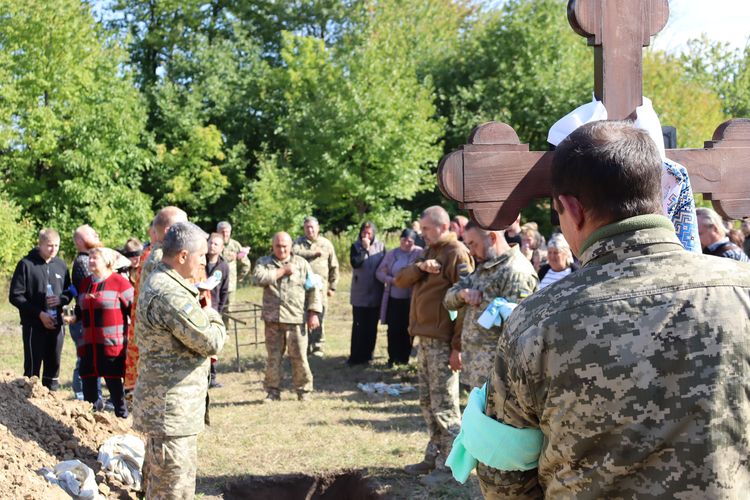 Погребищенська громада попрощалася