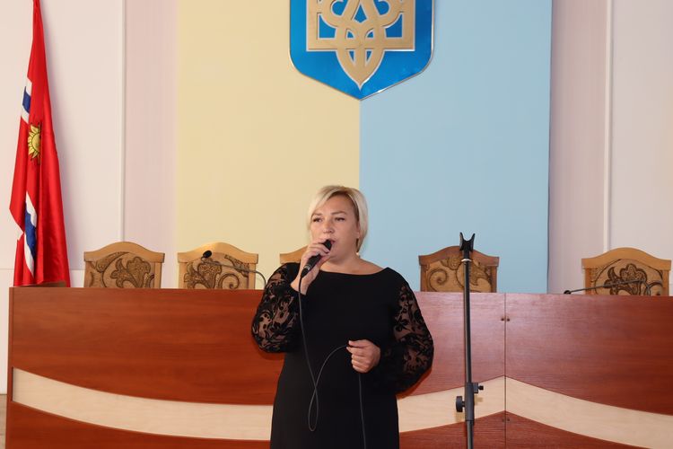 Низько вклоняємося захисникам та захисницям