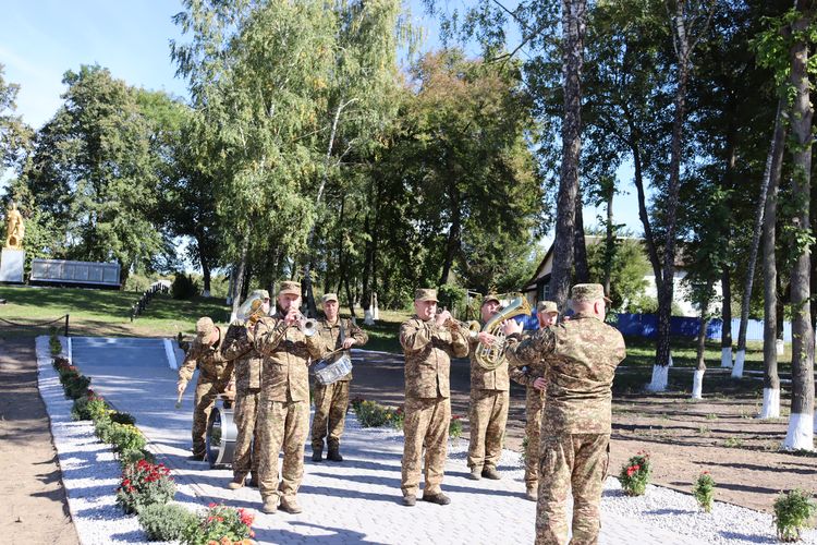 відкрили пам’ятні дошки
