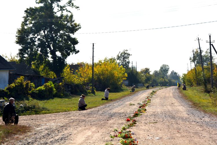 Родино, не плач, не болить вже нічого